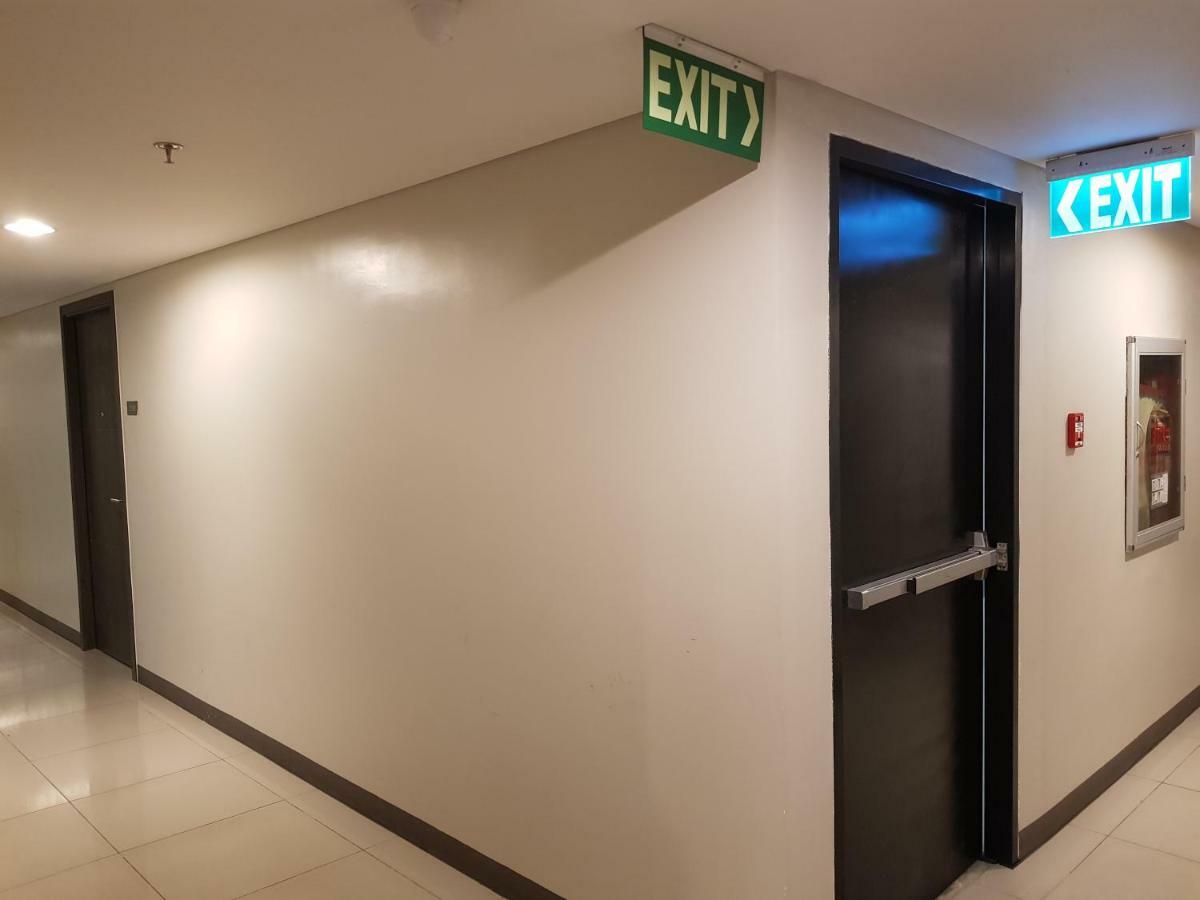 Stay Amare Green La Salle Taft Manilla Buitenkant foto